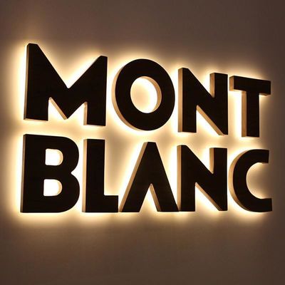 Instalación en la pared señal retroiluminada de metal para luz de letras de aluminio LED 3D personalizada