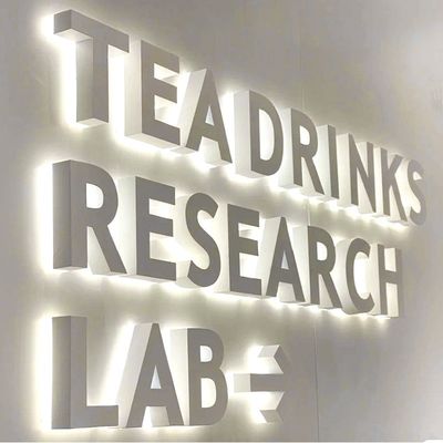 Tamaño personalizado Logotipo de luz LED Signo electrónico para publicidad iluminada 3D al aire libre