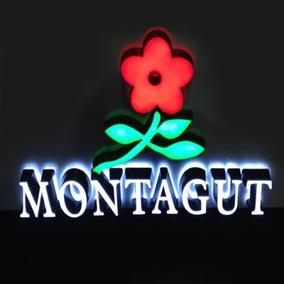 Signo luminoso 3D personalizado al aire libre con letras acrílicas iluminadas y arte LED a 25 ° C
