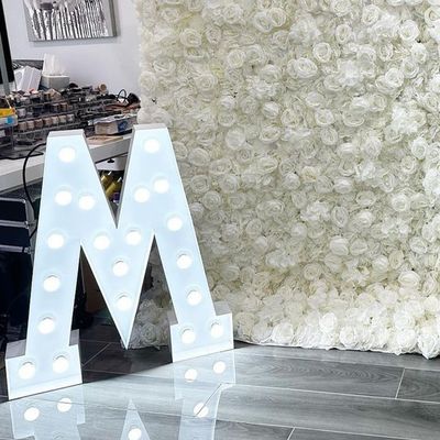 Cartas de bodas personalizadas de gran tamaño 12V Voltado de entrada Decoración de fiesta con luces