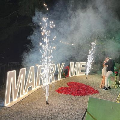 Marquee personalizado con letras de neón para su boda Un matrimonio hecho en el cielo