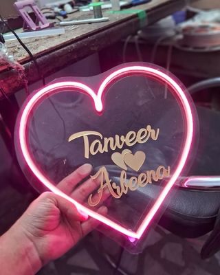Marquee al aire libre con letras de neón para decoración de bodas personalizada ¿Te casarás conmigo?