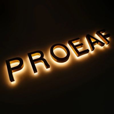 Tabla de señalización de logotipo acrílico para empresas
