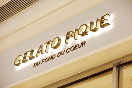 Letras pequeñas Logotipo 3D Acrílico señalización comercial para oficinas y tiendas 12V Voltagem de entrada