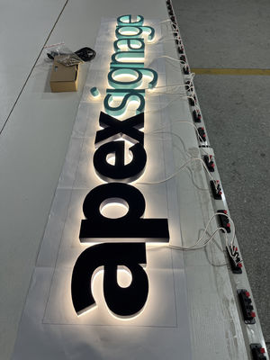 Tamaño personalizado de LED de metal de las letras de canal retroiluminado señal para la publicidad al aire libre personalizada