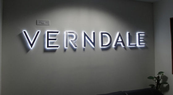 28C Temperatura de las letras de acero inoxidable Logotipo de la señal para la decoración de edificios comerciales