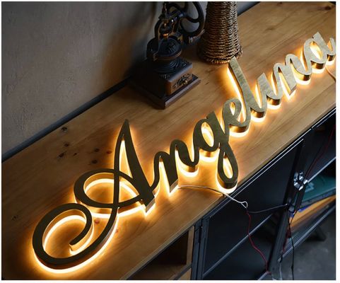 Señales publicitarias iluminadas hechas a medida con retroiluminación de cafetería