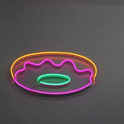 Luz de neón personalizada para el envío de rosquillas y la fiesta 12v Voltado de entrada 28 C