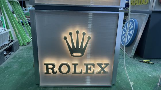 Letras de canal LED con retroiluminación de acero inoxidable 3D Logotipo de señal de luz metálica para señalización de hoteles