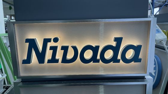 2700K Color blanco suave y cálido Temperatura Signo retroiluminado acrílico