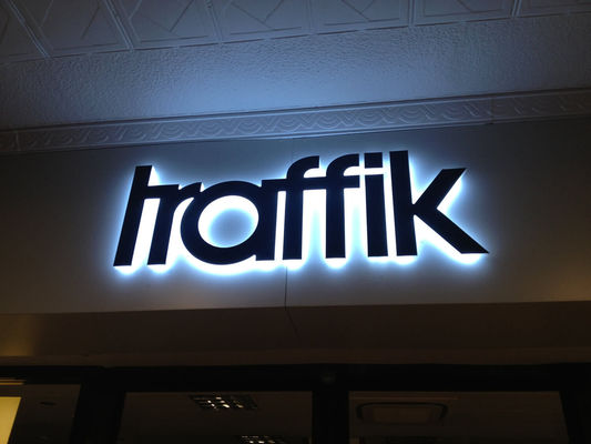 Imágenes personalizadas de fachada de tienda iluminadas con LED 3D Signos de oficina retroiluminados ecológicos