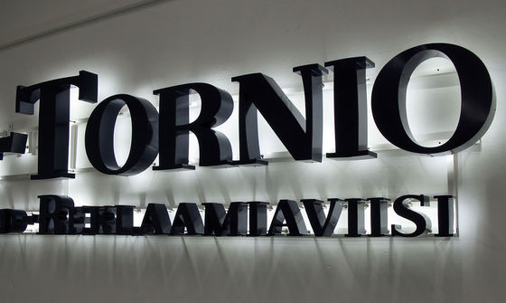 Lecturas LED montadas en la pared Signo iluminado LED para señalización comercial en interiores